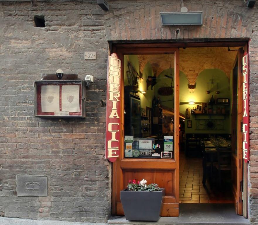 Quattro Cantoni Guest house 2*