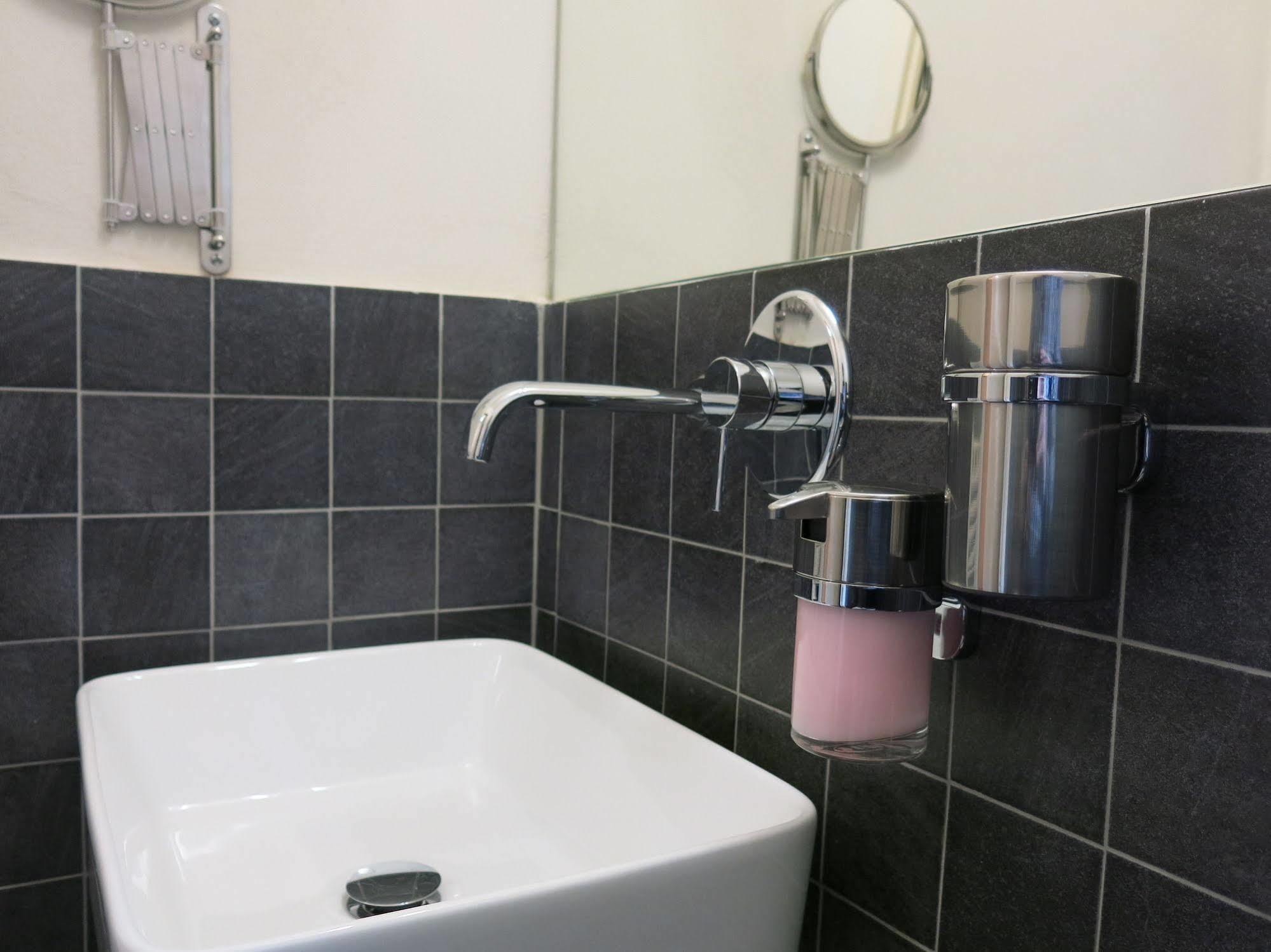Quattro Cantoni Guest house
